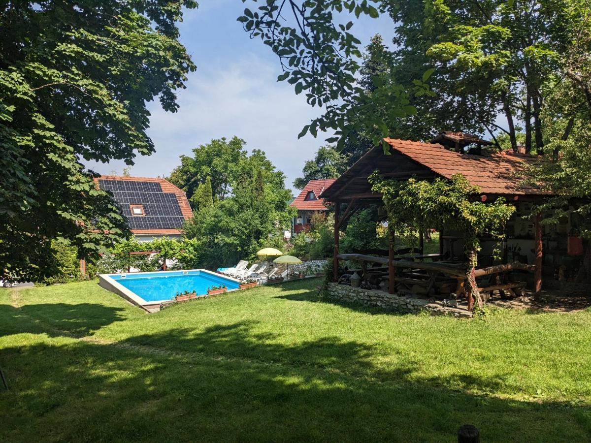 Szilvásvárad Guest House Magyar Route 66 מראה חיצוני תמונה