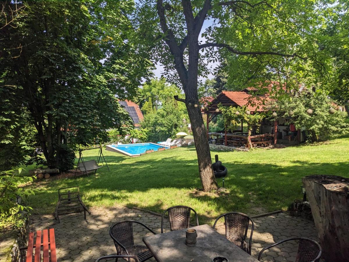 Szilvásvárad Guest House Magyar Route 66 מראה חיצוני תמונה