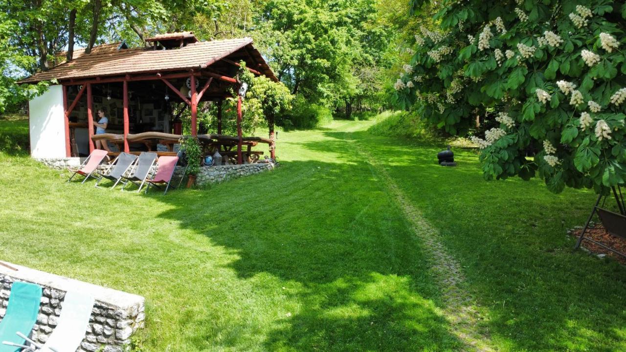 Szilvásvárad Guest House Magyar Route 66 מראה חיצוני תמונה