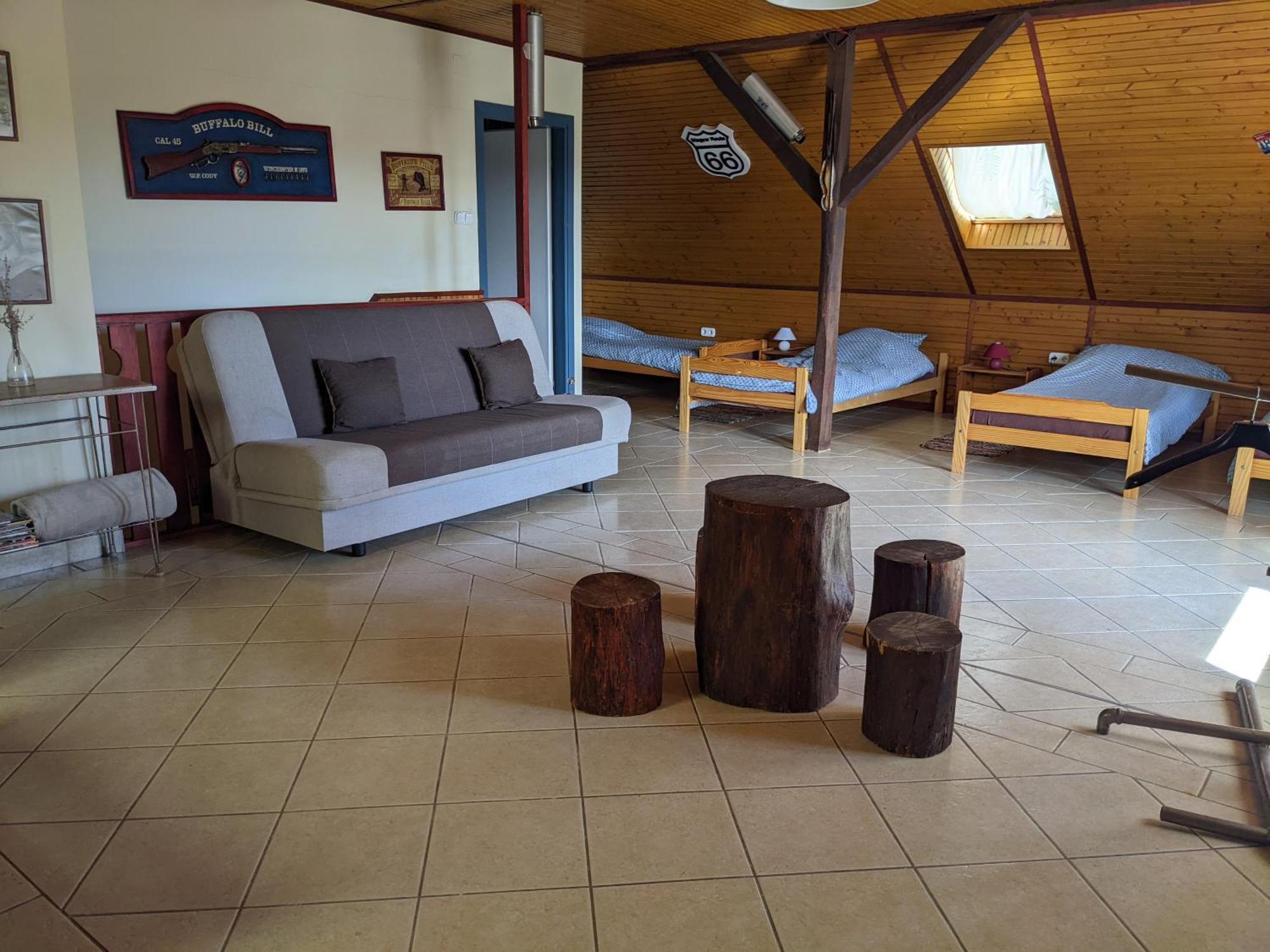 Szilvásvárad Guest House Magyar Route 66 מראה חיצוני תמונה